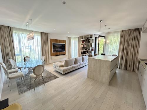 tn_d7e2cd2f32f24d01a1a302b471922dc5