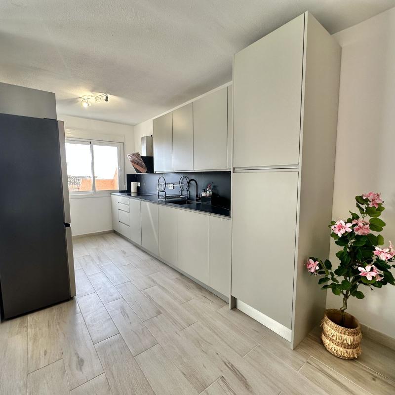 m_resales_11