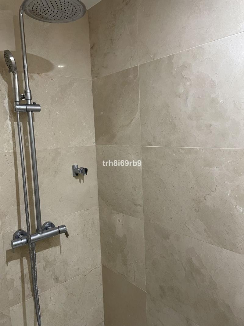 m_resales_18