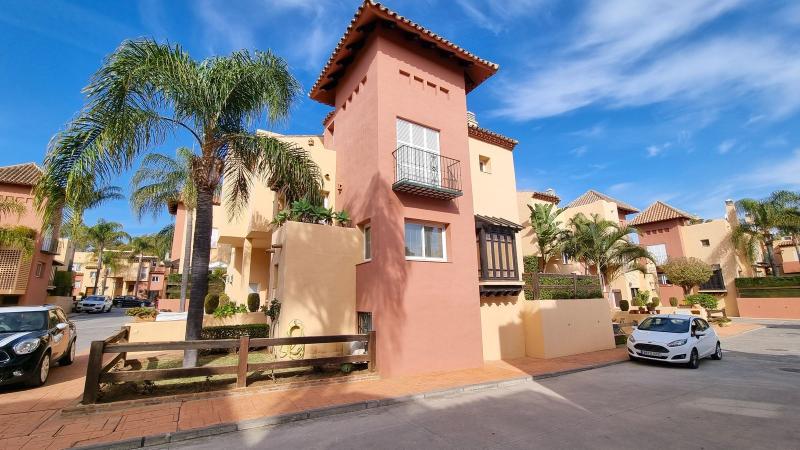 m_resales_20