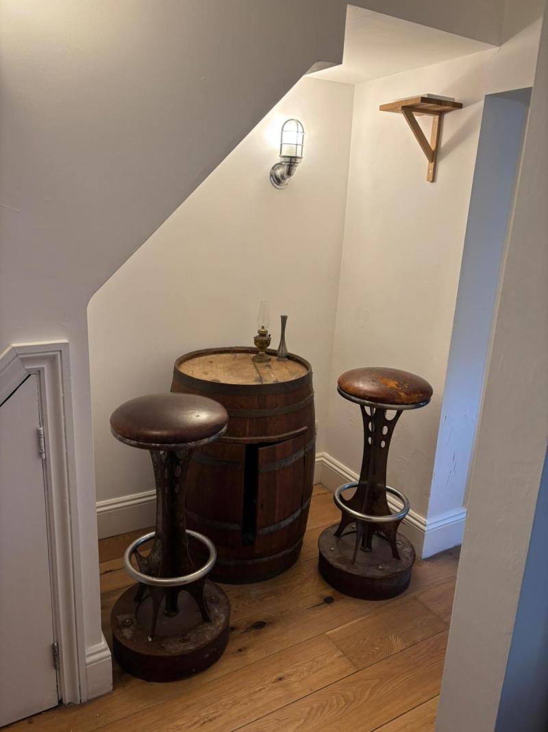 m_resales_7