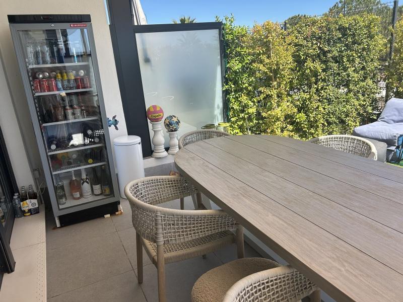 m_resales_13