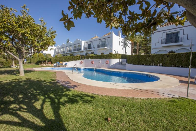 m_resales_4