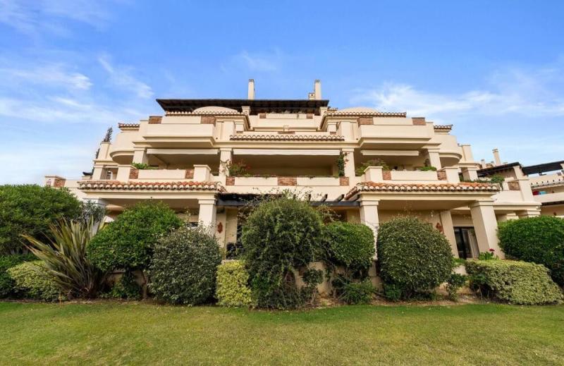 m_resales_16