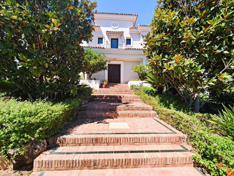 m_resales_5