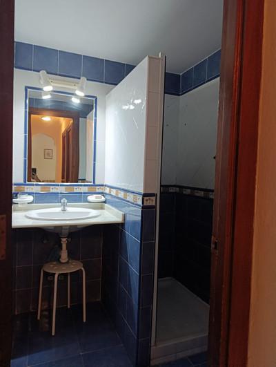 m_resales_20