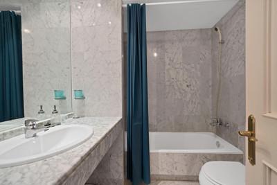m_resales_11