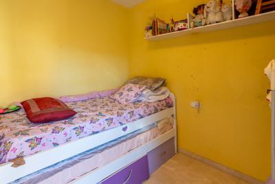 m_resales_15