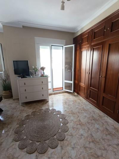 m_resales_20