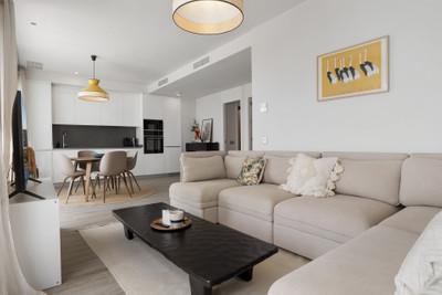 m_resales_4
