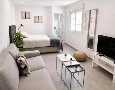m_resales_1