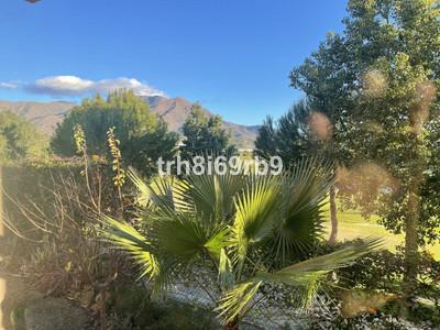 m_resales_16