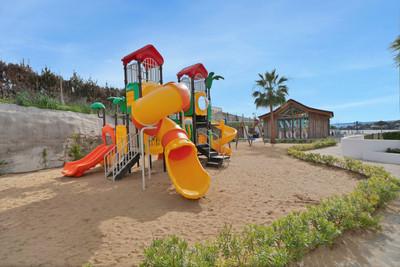 m_resales_13