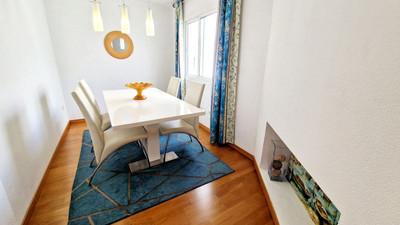 m_resales_17