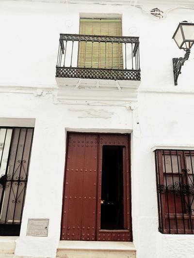 m_resales_6