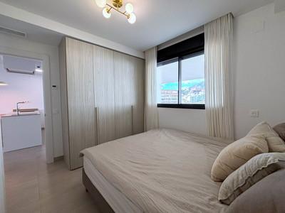 m_resales_12