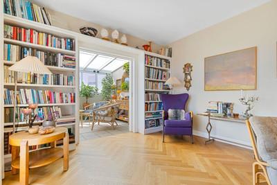 m_resales_9