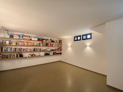 m_resales_19