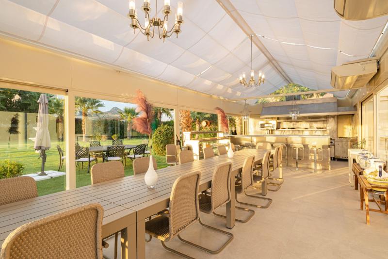 m_1efd5442fb039cfc9bf86c3a82cdc038