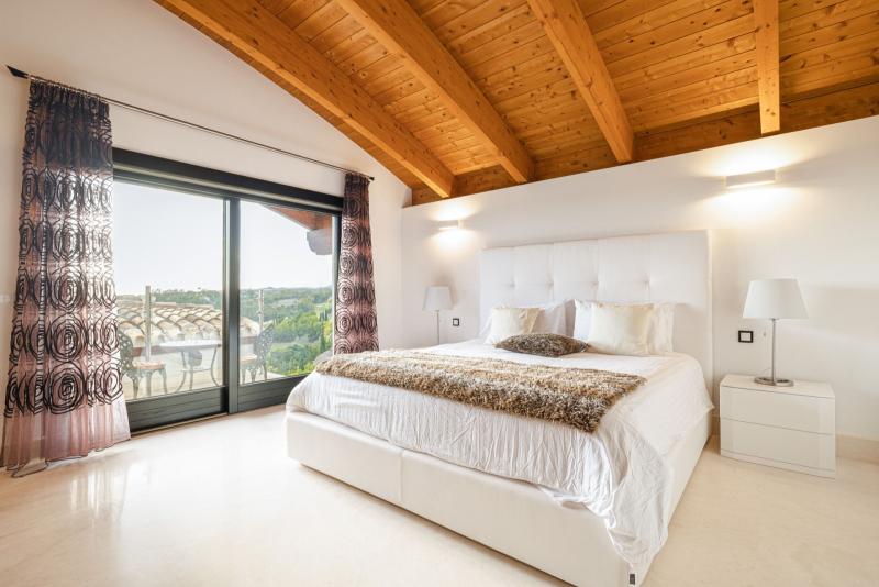 m_31bf8f0a8c2458b14de1f25c7dee5288