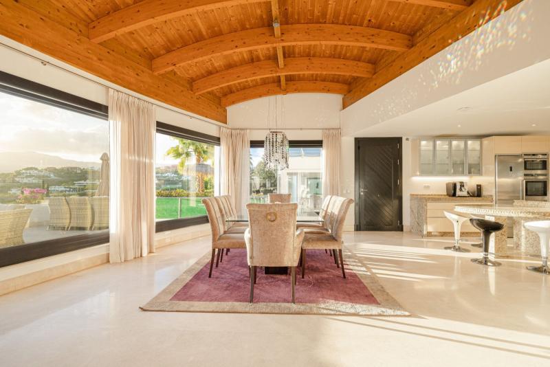 m_3fc51a600a9b1c46adbeccd365fa50c1