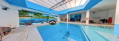 m_resales_12