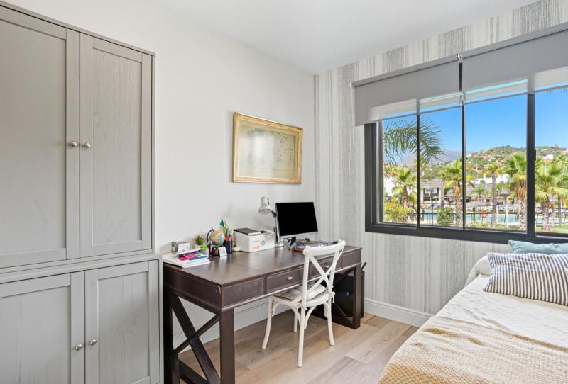 m_3182568b9f33568daa1f579d19379957