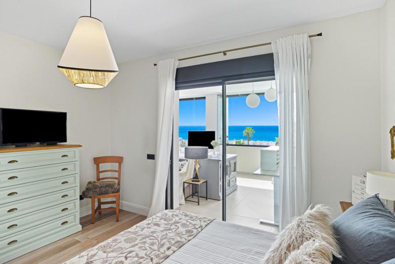 m_a4502511ad43f35b9db77c9981060242