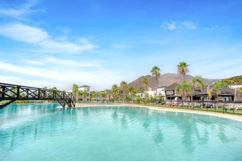 tn_228eed857fc5c0229e2c5202e89a372c