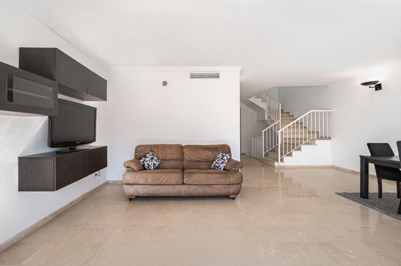 m_21692fd2a0033ec61bbfb53c22b11f07