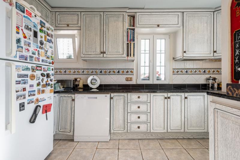 m_b90ee4f6e8dbae0ebb94d7547d95e8b3