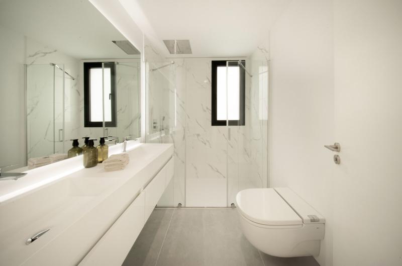 m_0383940660d6a23dee730ae998d7e137