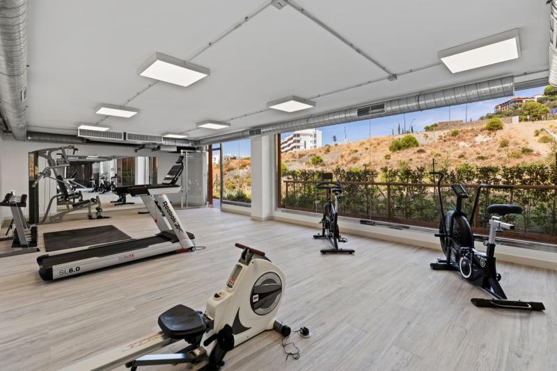 m_11ee0d30-2852-43d2-be87-4f7ca8b8faa4