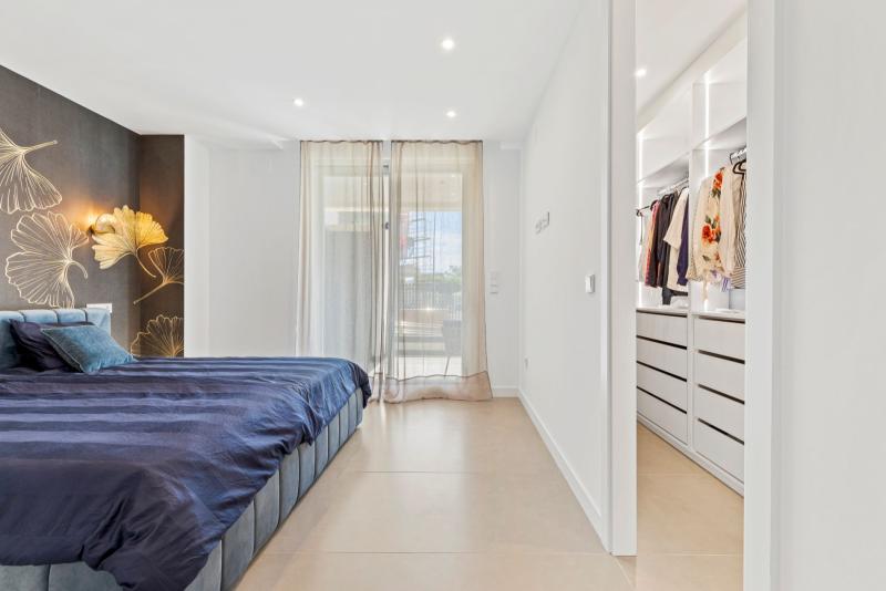 m_b2c8462e-1d64-4823-ac2a-f743cef75321