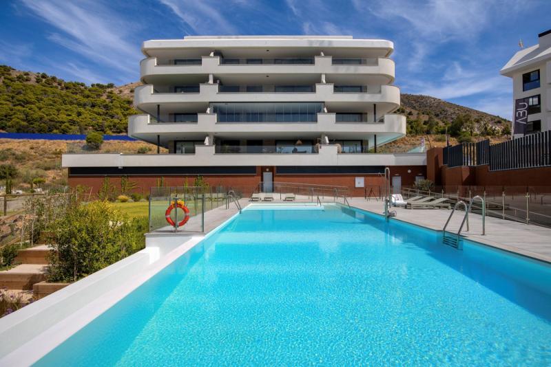 m_cfade62f-9e5e-4129-b120-1b7942be2579