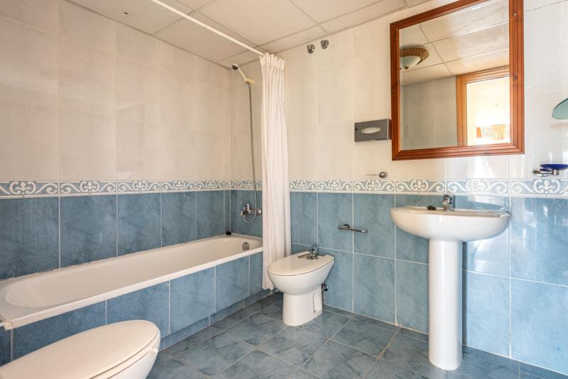 m_10e100eba054c597f3863519a7aecc97