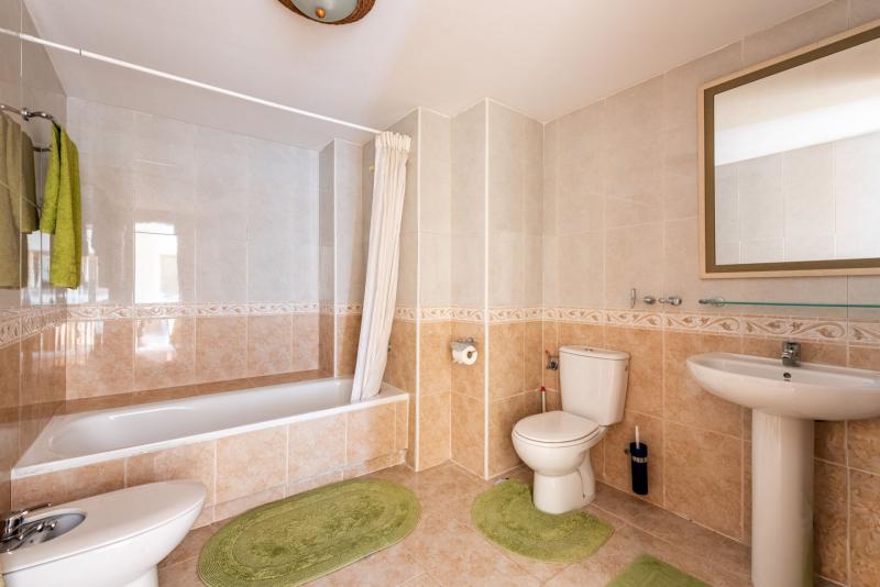 m_844242a53f714b92cc765d5e4a6f897c