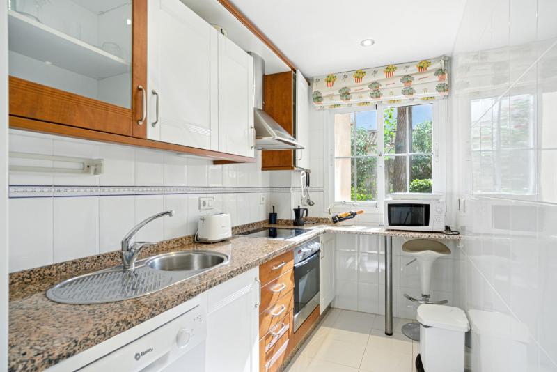 m_509cb85ad844126c998bcd386292ccce