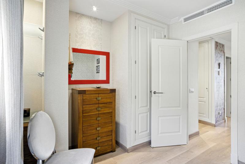 m_360f9a6aa5000d55b098f04ab94d6809