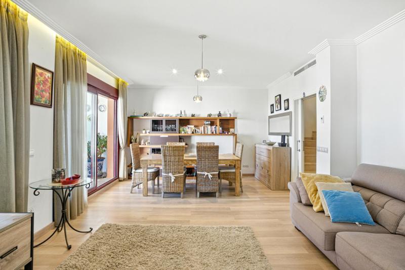 m_a25bb81a47da38fe5f79e2d27a934f01