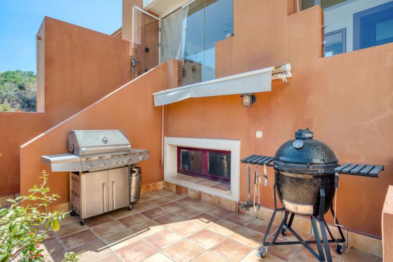 m_ac37fce3d3a71bf54ea5676092aa4cd6