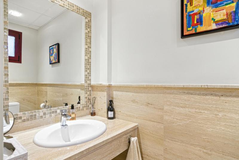 m_fa187994130146de2319e395071b5e6a