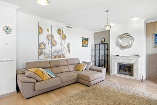 tn_acfc32fc191ac878ab5d224720d50cbb