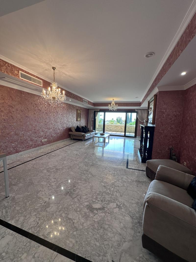 m_2c60e7a5ec662ed99e560fda7ff24cb7