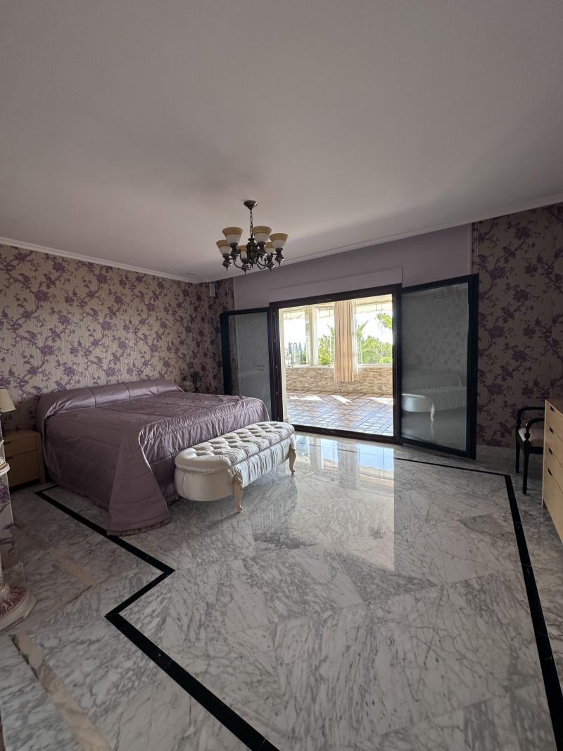 m_f2c82bea90d50abd45b51ea417d147e2