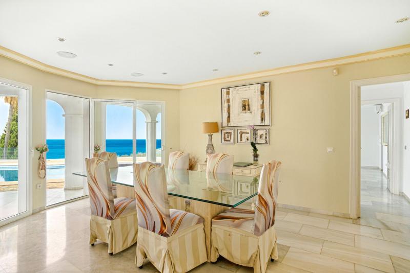 m_1bfe6fcc02a1a44d46889355e6ace714