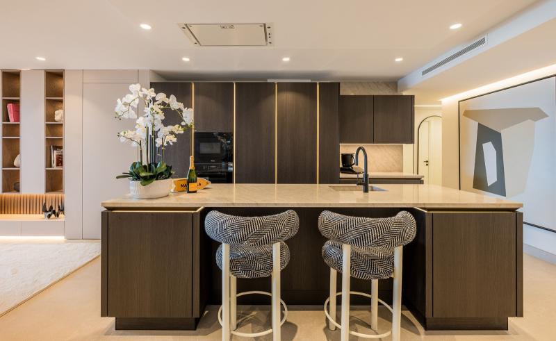 m_deae25526e5a04aee31d1d2e7df88fed