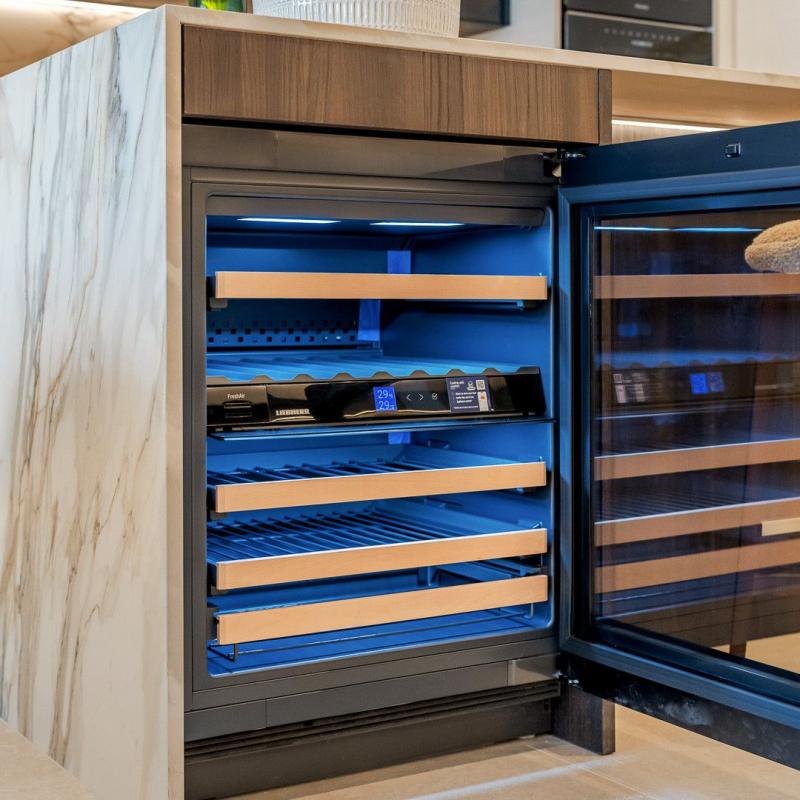 m_3682402ed51134389a133e85124cd9a3