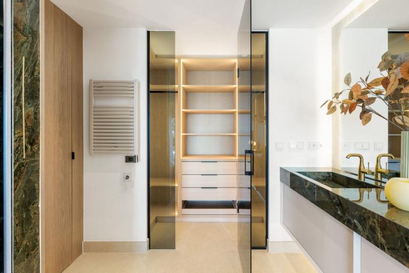 m_eb601fe26a371d9176ea6dfb1f1f4d83