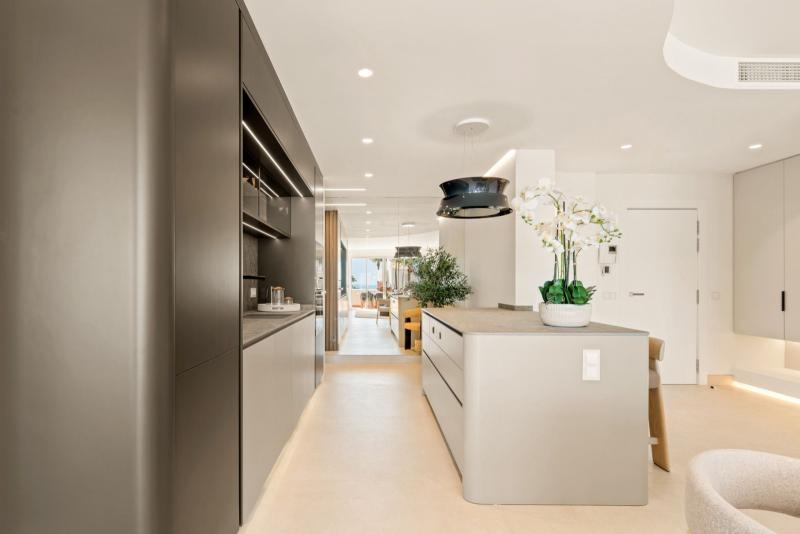 m_16f926688f86b371dad9325727fe9746